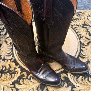 Vintage Lucchese women’s  black cherry Leather Cowboy Boots